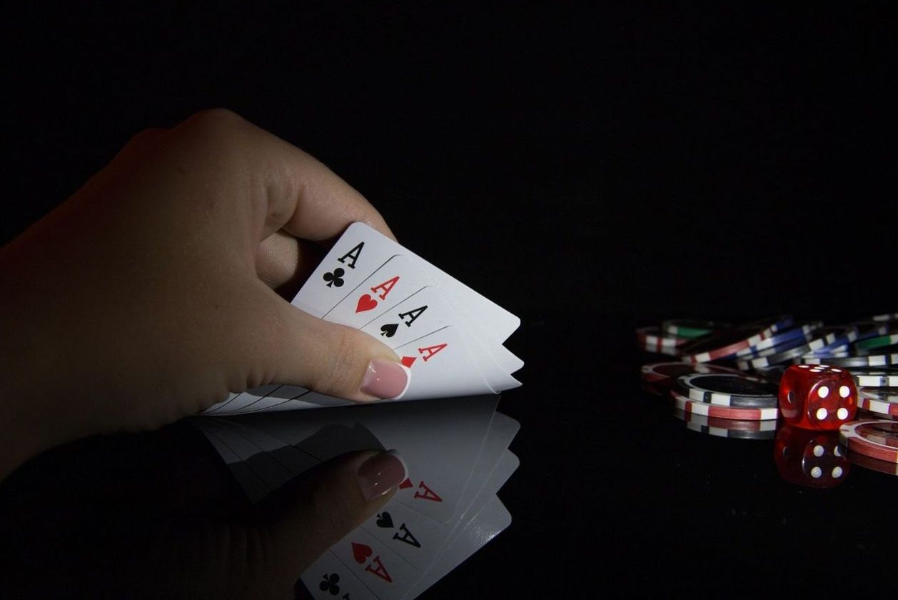 Private poker room